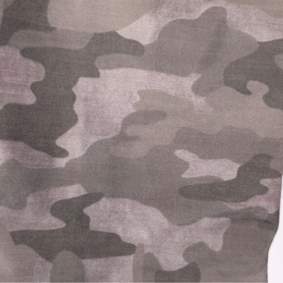 Anthropologie Pilcro and the Letterpress High-Rise Skinny Velvet Camo Pants 27 - Picture 13 of 14